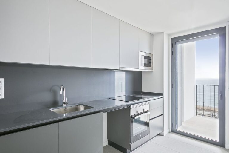 Proyecto de instalaciones integrales en promoción residencial en Mataró (Barcelona) por BENMITSU