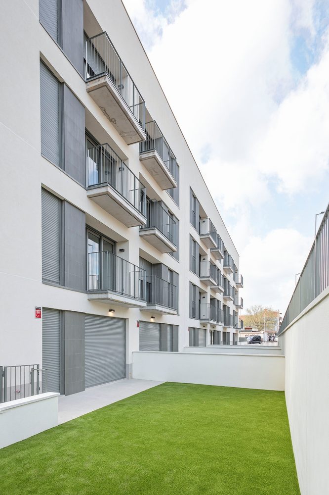 Proyecto de instalaciones integrales en promoción residencial en Terrassa (Barcelona) por BENMITSU