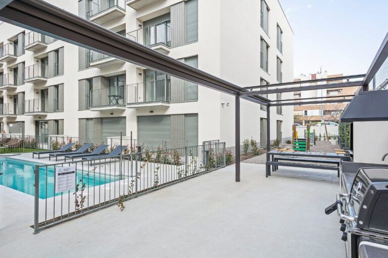 Proyecto de instalaciones integrales en promoción residencial en Terrassa (Barcelona) por BENMITSU