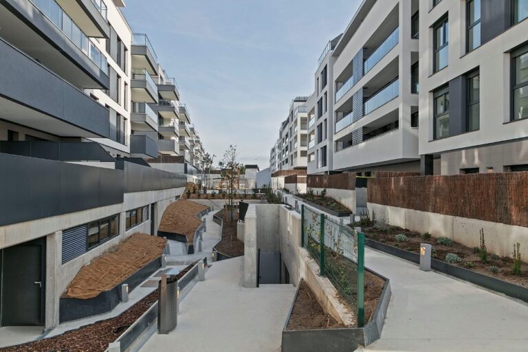 Proyecto de instalaciones integrales en promoción residencial en Vilanova i la Geltrú (Barcelona) por BENMITSU