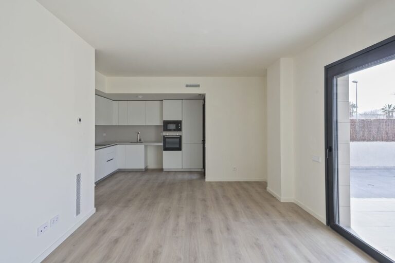 Proyecto de instalaciones integrales en promoción residencial en Vilanova i la Geltrú (Barcelona) por BENMITSU