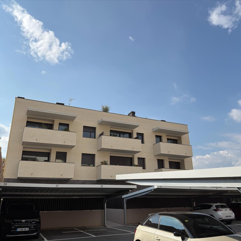 Instalaciones integrales en promoción residencial en Cardedeu (Barcelona) por BENMITSU