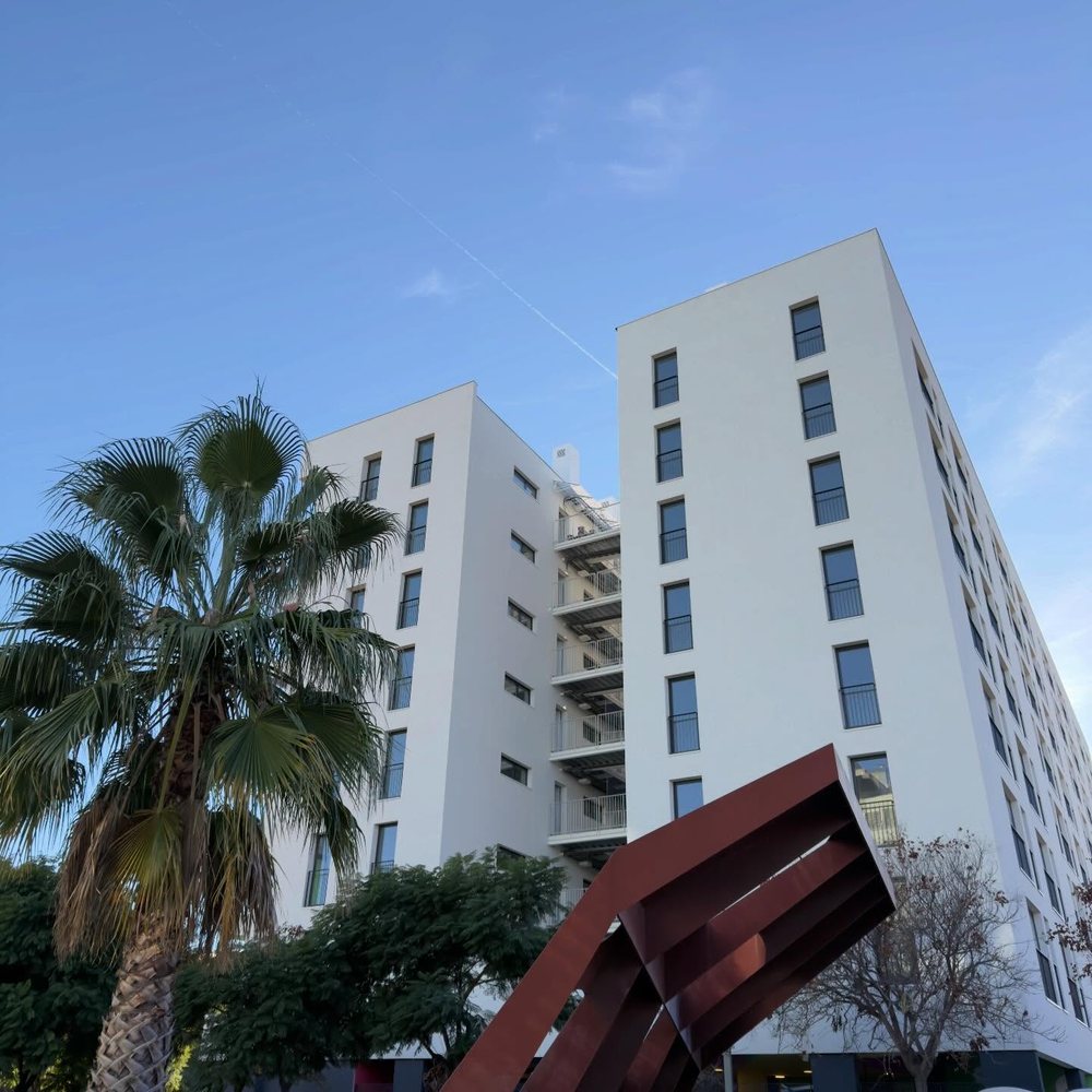 Instalaciones integrales en promoción residencial en Sant Boi de Llobregat (Barcelona) por BENMITSU